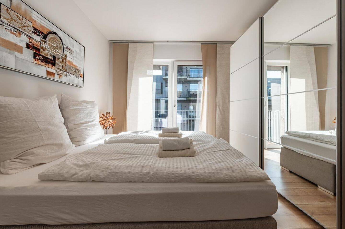 LICHTDURCHFLUTETE WOHNUNG IM 3.OG MIT WESERBLICK IN 1. REIHE - BEZUGSFREI - AKTUELL FERIENWOHNUNG – Bremen – Vorschaubild 5