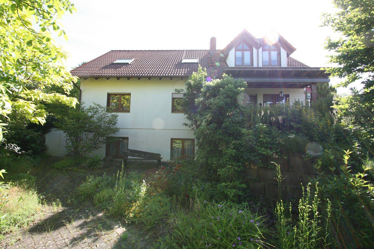 Zweifamilienhaus - Hochwertiges Weberhaus mit Traumgrundstück in bester Lage von Henneberg – Henneberg – Vorschaubild 4