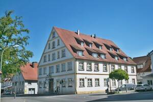 Großzügiges Wohnen mit Charakter - 4 Zimmer-Eigentumswohnung 105 m² in zentraler Lage in 88416 Ochsenhausen