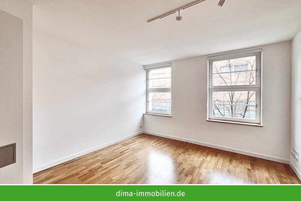 ERSTBEZUG am Rosental: WE mit Loggia zum grünen Hof, Einbauküche, Schränken, Klimaanlage, TG u.v.m. – Leipzig – Vorschaubild 9