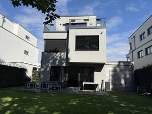 GRUNEWALD: LUXUS VILLA: 240 m² Wohnen sowie 350 m² GARTEN per 01.10.26 zu VERMIETEN (mind. 3 Jahre) – 14193 Berlin – Vorschaubild 6