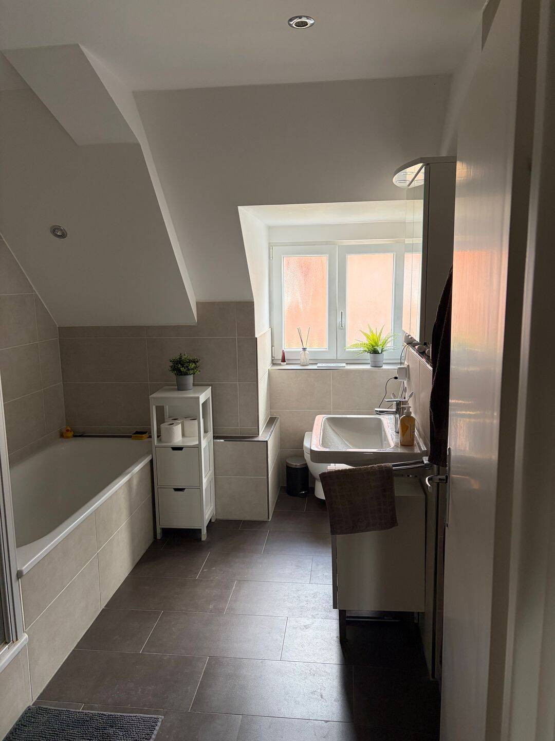 4-Zimmer-Wohnung in Nürnberg Altstadt mit einzigartigen Ausblick – Nürnberg – Vorschaubild 5