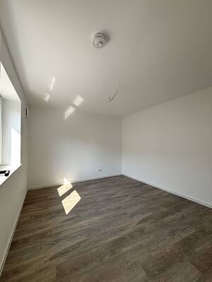 Attraktive 4,5-Zimmer-Wohnung mit Balkon & Garage – 74321 Bietigheim-Bissingen – Vorschaubild 5