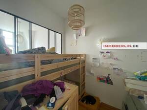 IMMOBERLIN.DE - Adrette Wohnung mit Südostgarten in familiärer Lage – 10245 Berlin – Vorschaubild 3