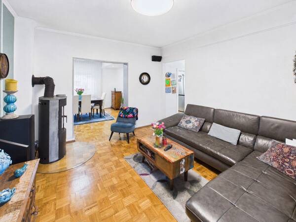 Mehrfamilienhaus in 50739 Köln mit 190,34 m² kaufen