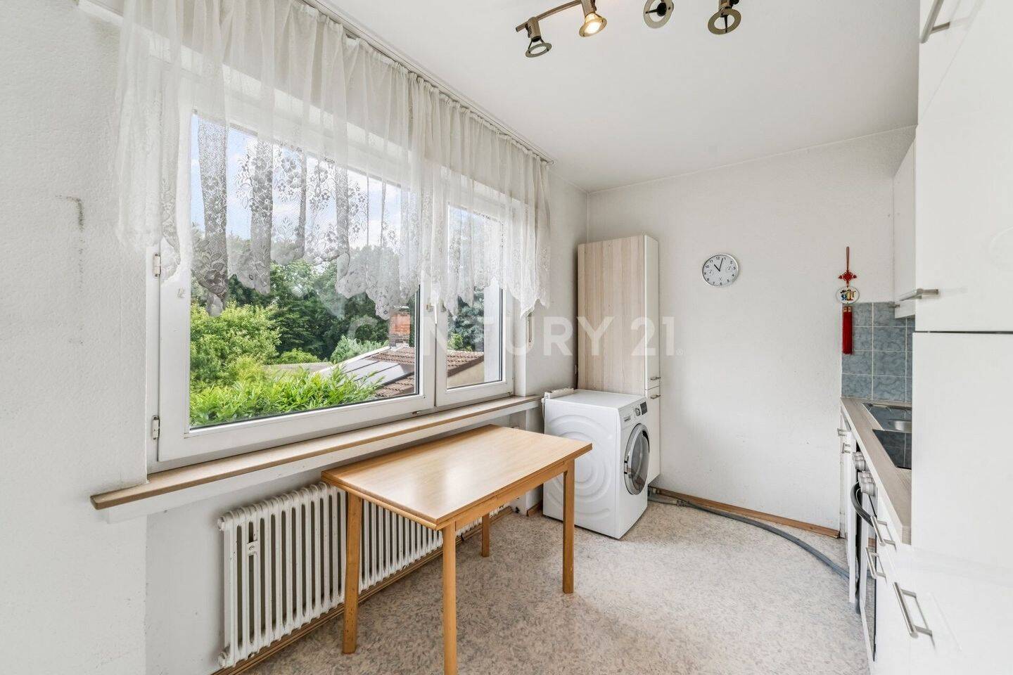 Helle 1-Zimmer-Wohnung mit Balkon, Stellplatz & Tageslichtbad – Essen – Vorschaubild 8