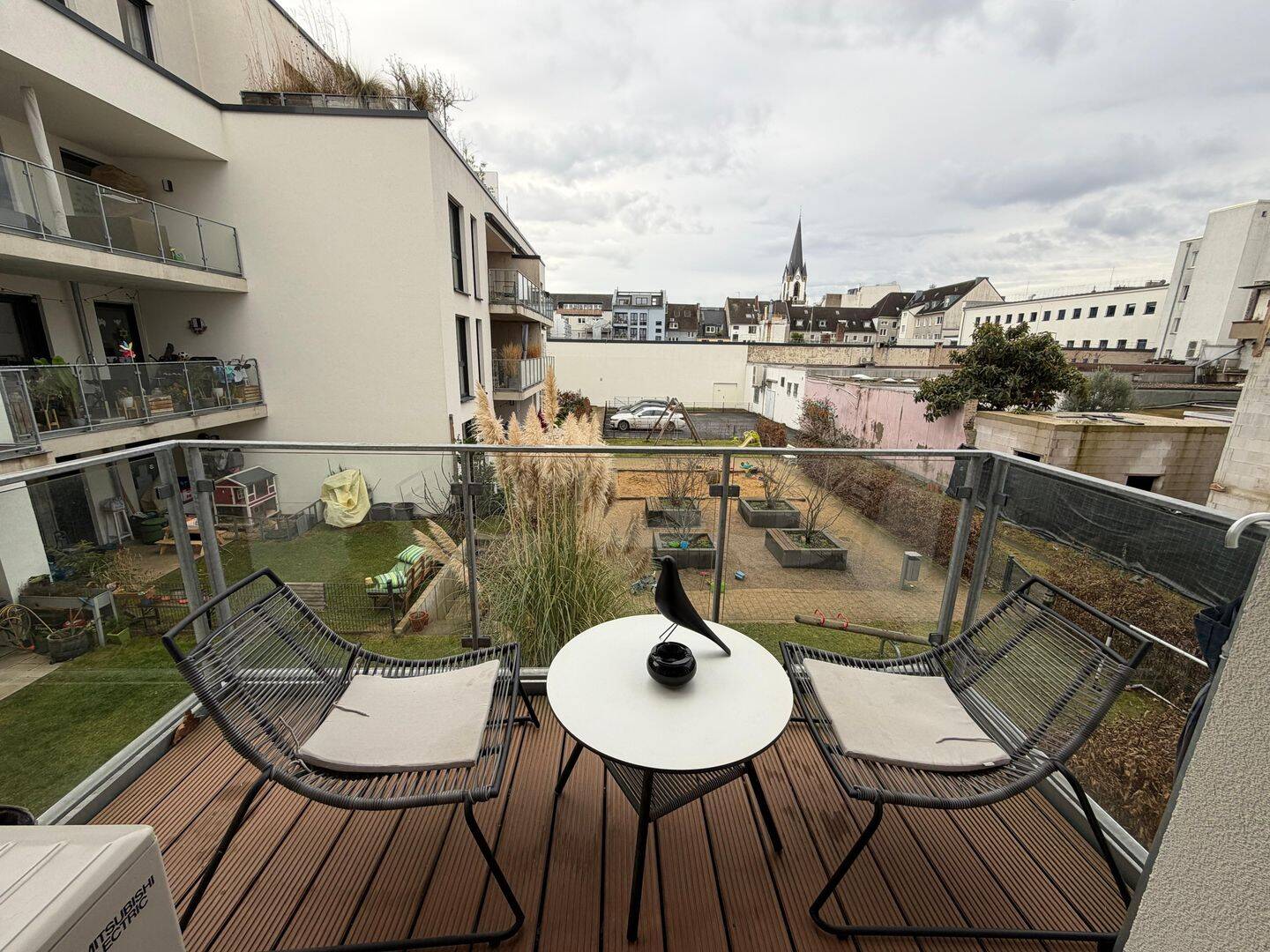 Vollmöblierte 2-Zimmer-Wohnung im Herzen von Köln-Ehrenfeld – Köln – Vorschaubild 4