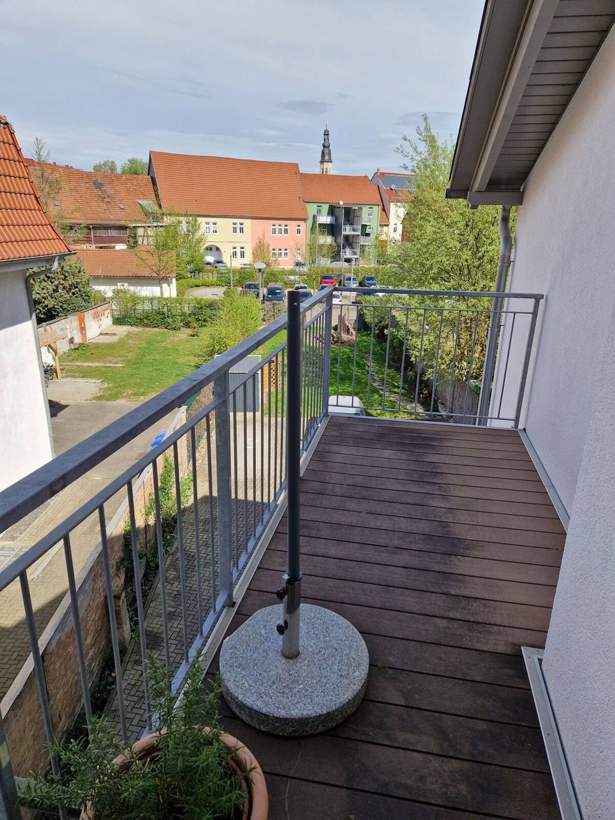 Lichtdurchflutete Wohnung, Balkon, Stellplatz, Innenstadt, Küche – 99974 Mühlhausen/Thüringen – Bild 1 von 9