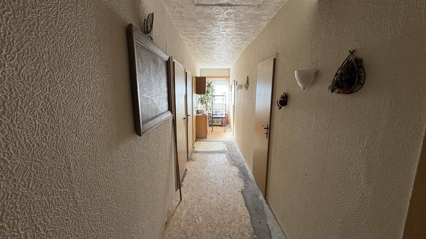 Großzügiges Mehrgenerationenhaus mit Gewerbepotenzial – Buttstädt – Vorschaubild 8