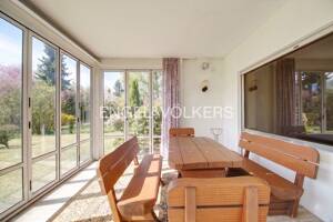 Eleganter Bungalow in Bestlage am Sallerner Berg mit Wellnessoase und beeindruckendem Weitblick über Regensburg – 93057 Regensburg – Vorschaubild 9