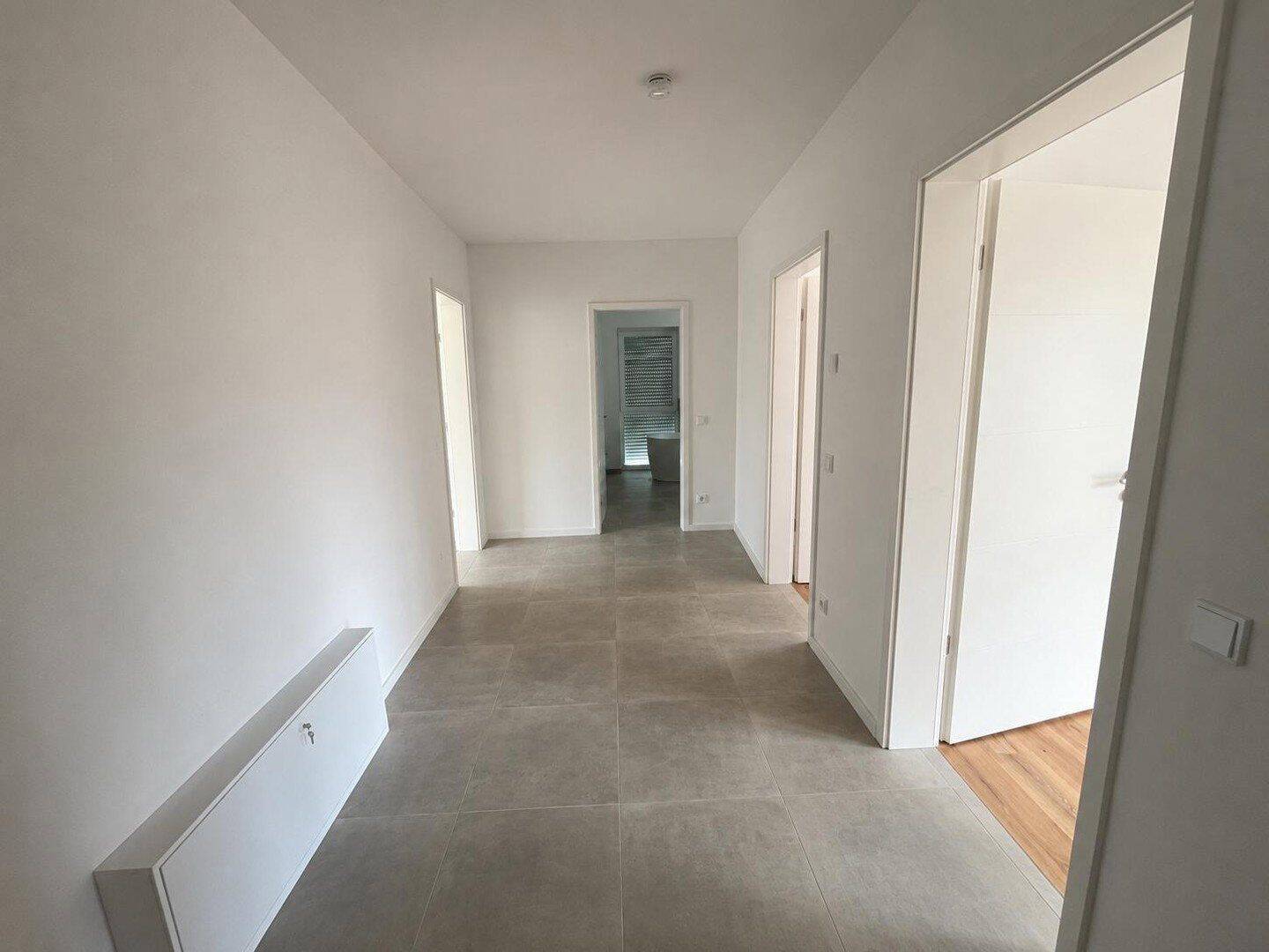 3 Zimmer Oberwohnung mit Balkon im Villen-Quartier – Potsdam – Vorschaubild 3