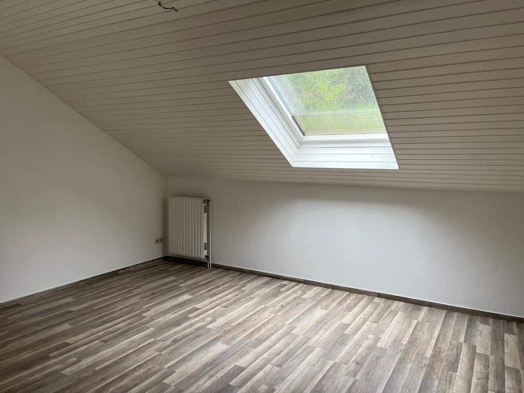 ***Kapitalanleger aufgepasst**Dreifamilienhaus in guter Lage mit großem Grundstück in Iserlohn** – Iserlohn – Vorschaubild 9