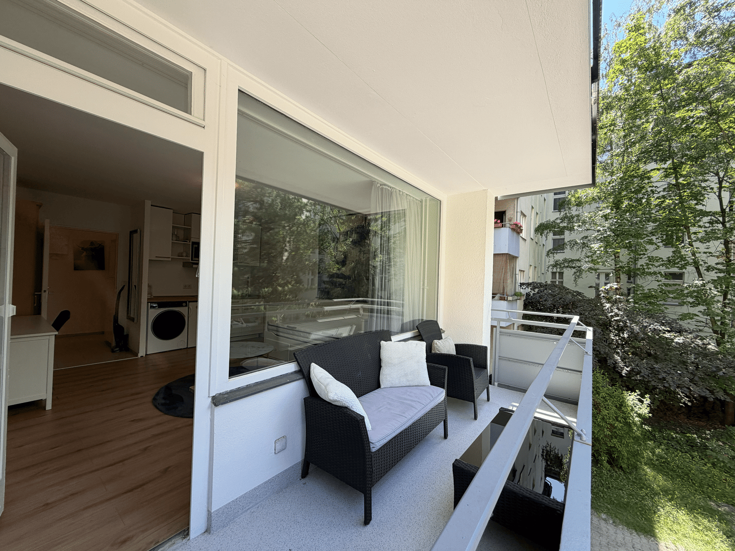 MODERNES CITY-STUDIO IN CHARLOTTENBURG - RUHIGE HOFLAGE, WEST-BALKON & SICHERE TIEFGARAGE (OPT.)! – Berlin – Vorschaubild 7