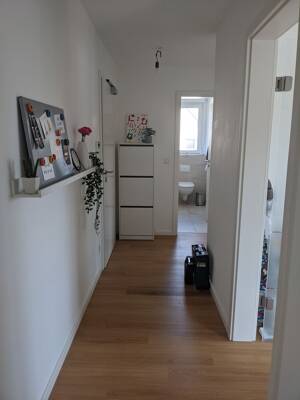 Schöne 2 Zimmerwohnung – 60439 Frankfurt am Main – Vorschaubild 3