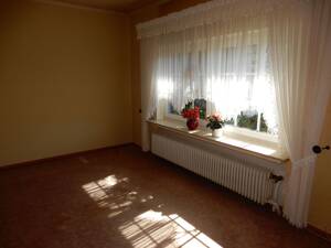 - VERKAUFT -Habenhausen - Holzdamm - freist. Einfamilienhaus - Carport und Stellplatz - Keller - ca. 130m² Wfl. - 773m² Grundstück - Terrasse - Garten – 28279 Bremen – Vorschaubild 5