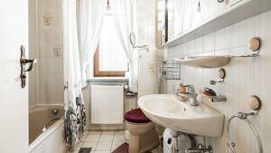 Ein Zuhause für Generationen - Großzügiges Zweifamilienhaus mit Einliegerwohnung – 12307 Berlin – Vorschaubild 5