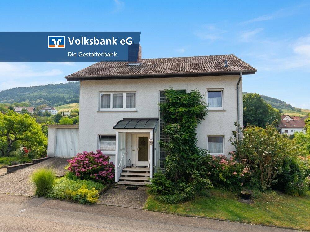 ***Solides Einfamilienhaus mit Blick ins Grüne in ruhiger Lage von Bühl-Eisental***