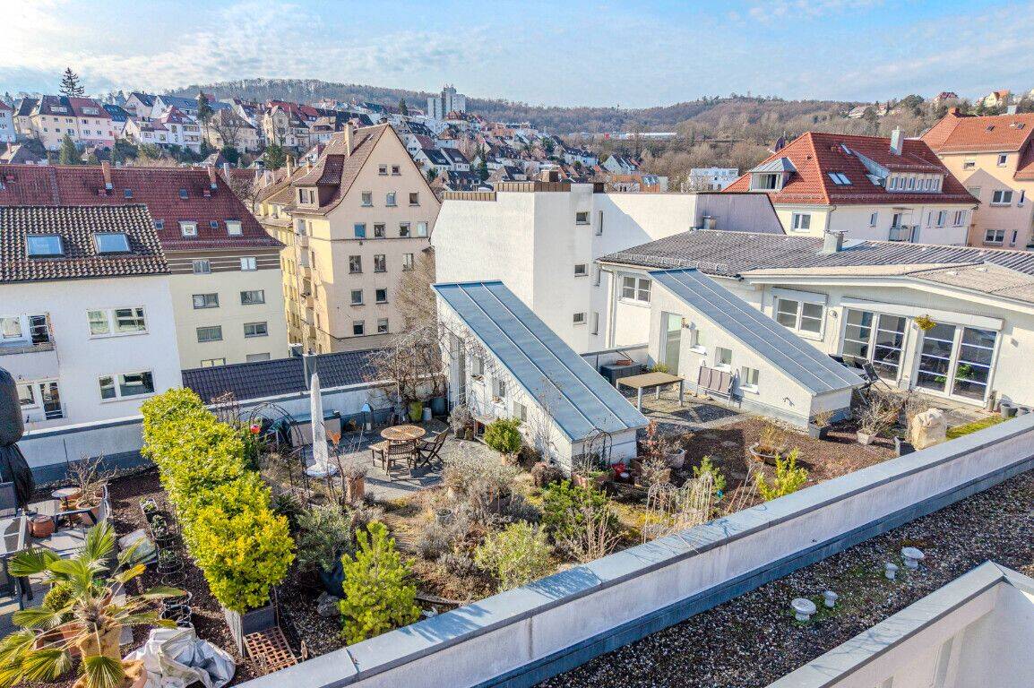 Loftflair trifft Dachgarten-Oase – Stuttgart – Vorschaubild 6