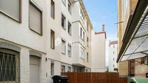 Wertanlage mit Zukunft: Renoviertes Vierfamilienhaus in begehrter Stuttgarter Lage - Festpreis! – 70372 Stuttgart – Vorschaubild 2