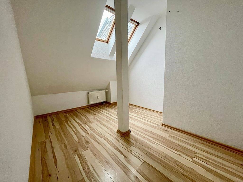*** Schöne 2-Raum-Dachgeschosswohnung in beliebter Wohngegend von Chemnitz *** – Chemnitz – Vorschaubild 8