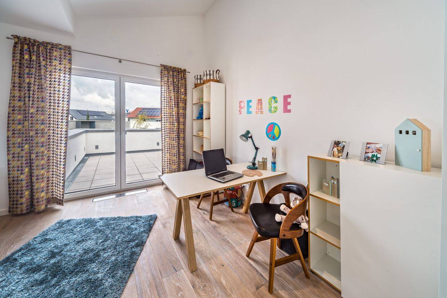 Ihr Zuhause, das begeistert - stilvoll, großzügig und voller Lebeninkl. Grundstück – Krefeld – Vorschaubild 8