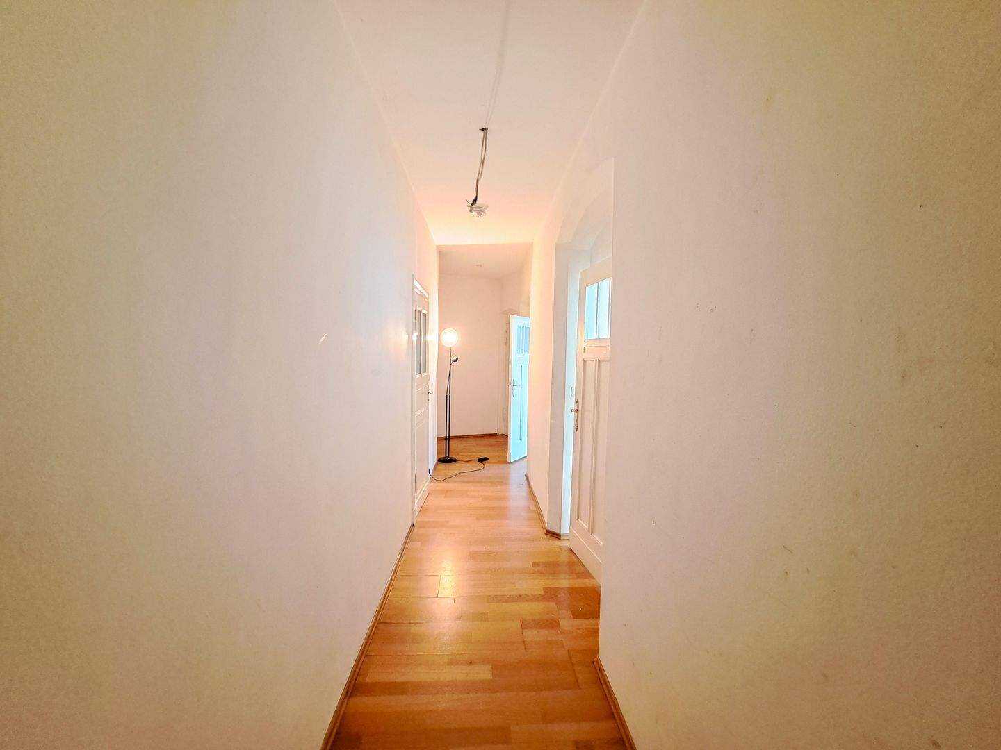 Auch für Eigennutzer! Große helle Räume, Vollbad & Balkon – Magdeburg – Vorschaubild 6