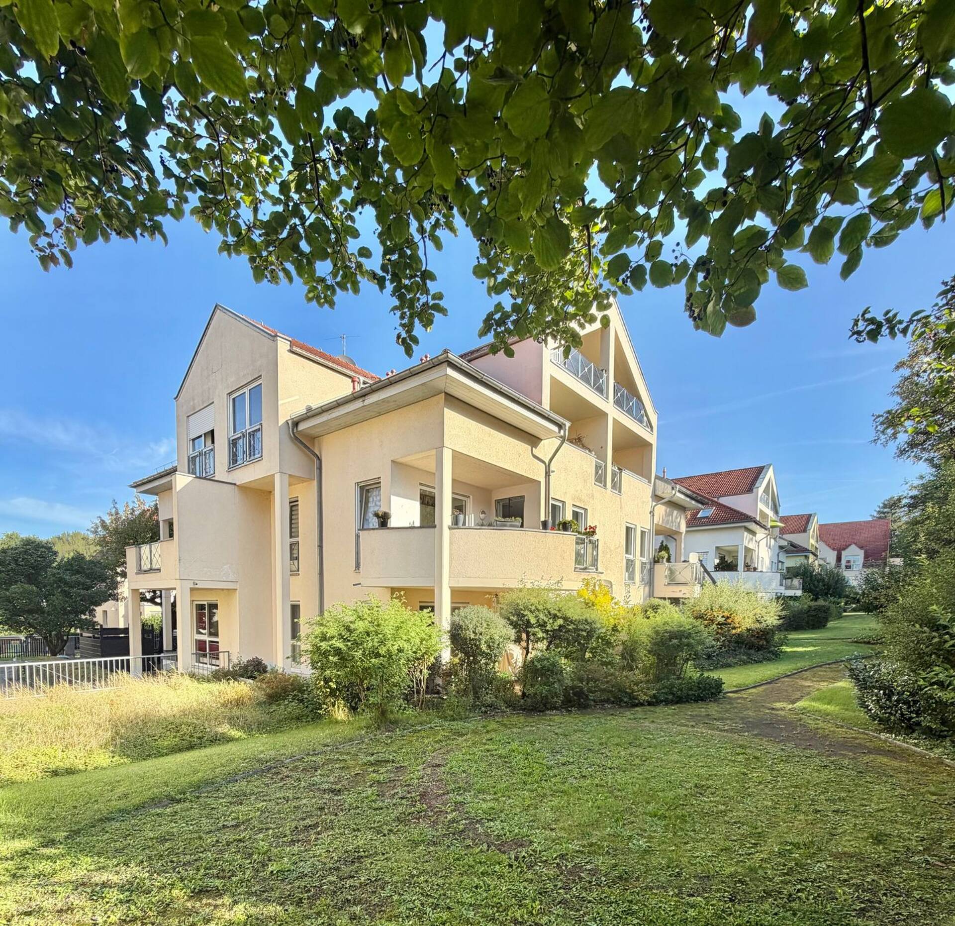 Dachgeschosswohnung in 01324 Dresden mit 86,1 m² kaufen