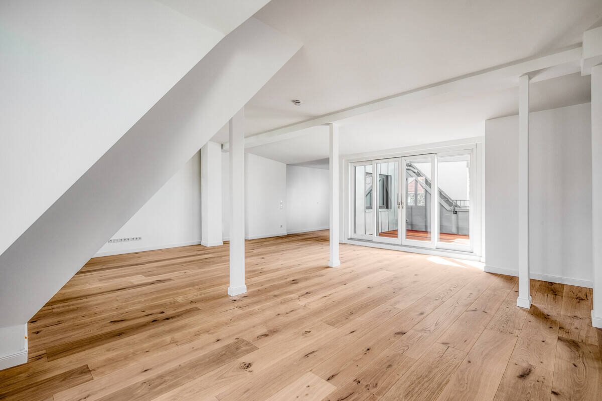 Exklusive 4-Zimmer-DG-Wohnung mit Kaminanschluss & Terrassen - historischer Charme, moderner Luxus! – Berlin – Vorschaubild 6