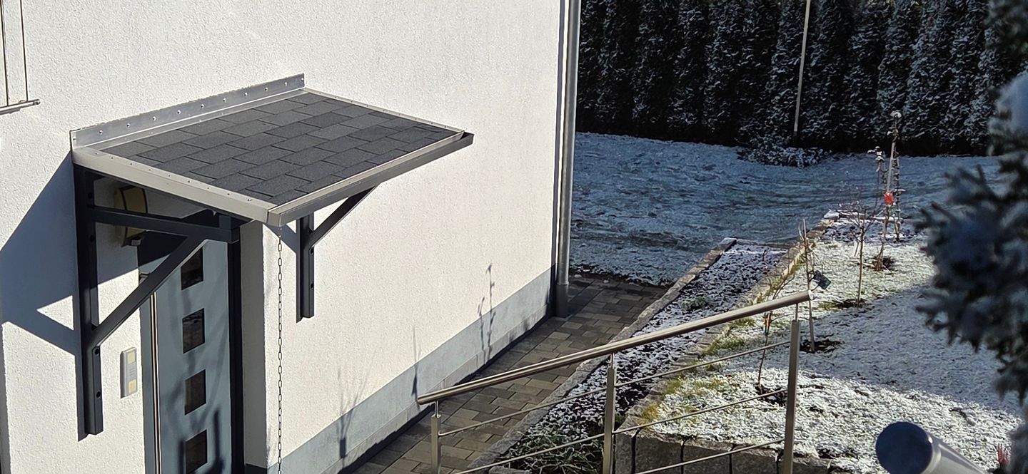 Exklusives Einfamilienhaus, mit Einliegerwohnung und unterkellerter Doppelgarage. Mieteinnahmen -> konstantes Einkommen und finanzielle Sicherheit – Bräunlingen – Vorschaubild 4