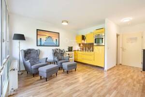Klein, aber fein - Eigentumswohnung mit Balkon und TG-Stellplatz zur Ferienvermietung geeignet – 23669 Timmendorfer Strand – Vorschaubild 2
