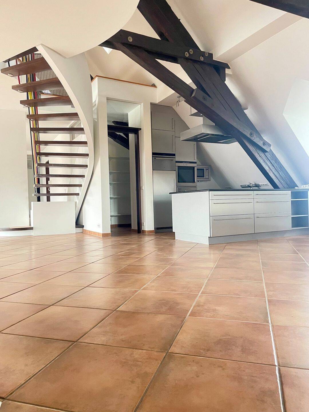 Rarität am Domplatz! - exklusive Penthouse-Galeriewohnung - – Regensburg – Vorschaubild 5