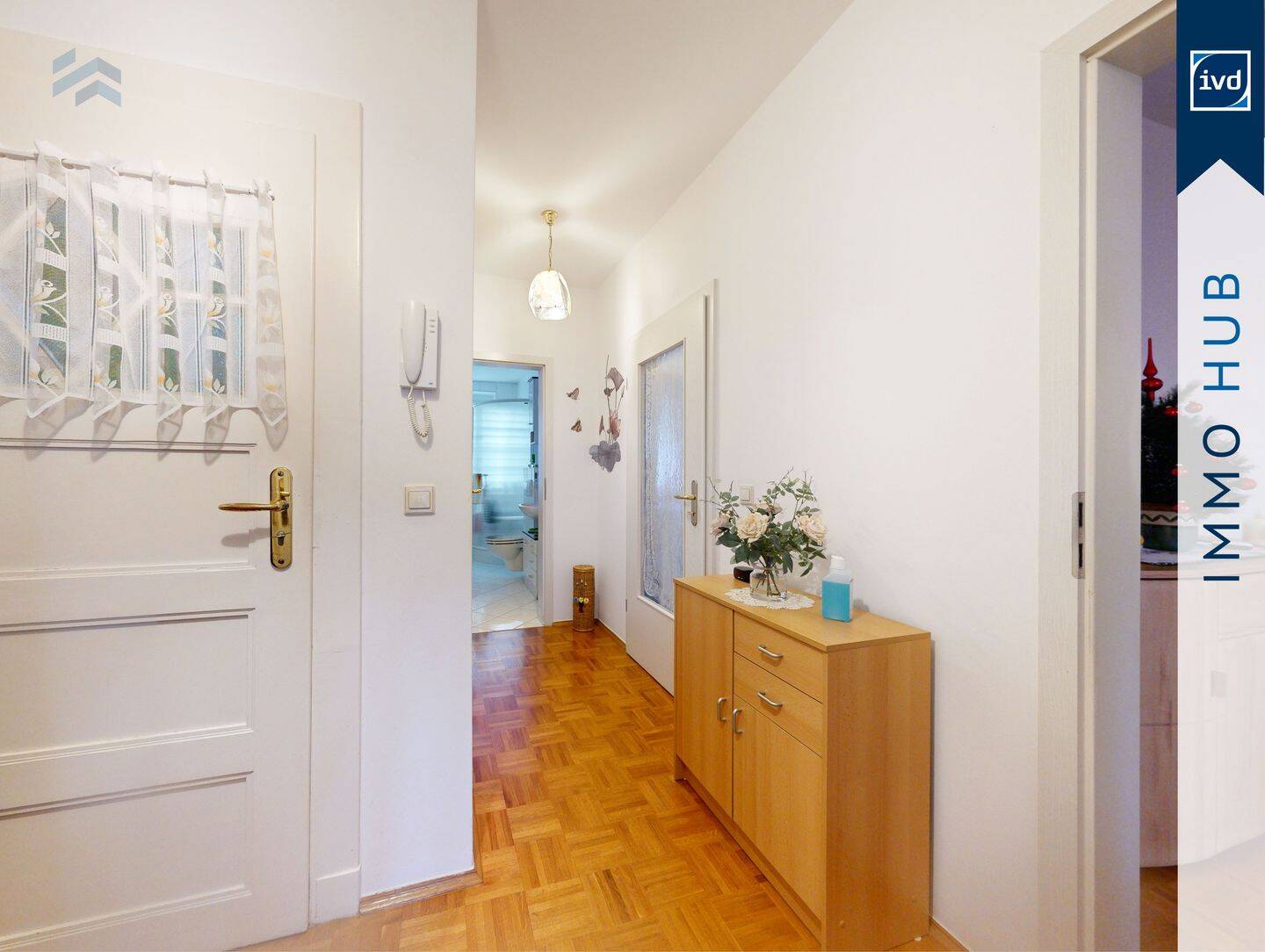 ++ 1.980 EUR / qm - Denkmalgeschützte 2-Raum-Wohnung mit Echtholzparkett und Wintergarten ++ – Leipzig – Vorschaubild 7