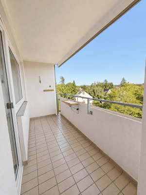 Bezugsfreie 2-Zimmer-Wohnung mit Balkon, Aufzug & Stellplatz – 91058 Erlangen – Vorschaubild 8