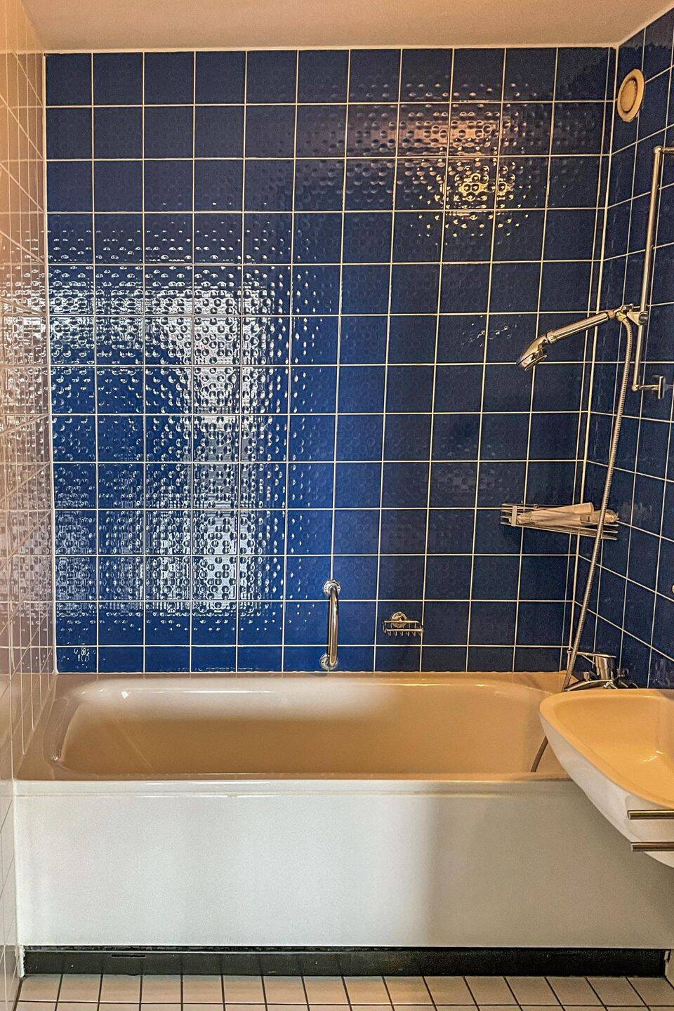 Zentral Wohnen in Schwabing! Freie 1-Zimmer-Wohnung zum Selbstbezug oder als Kapitalanlage – München – Vorschaubild 5