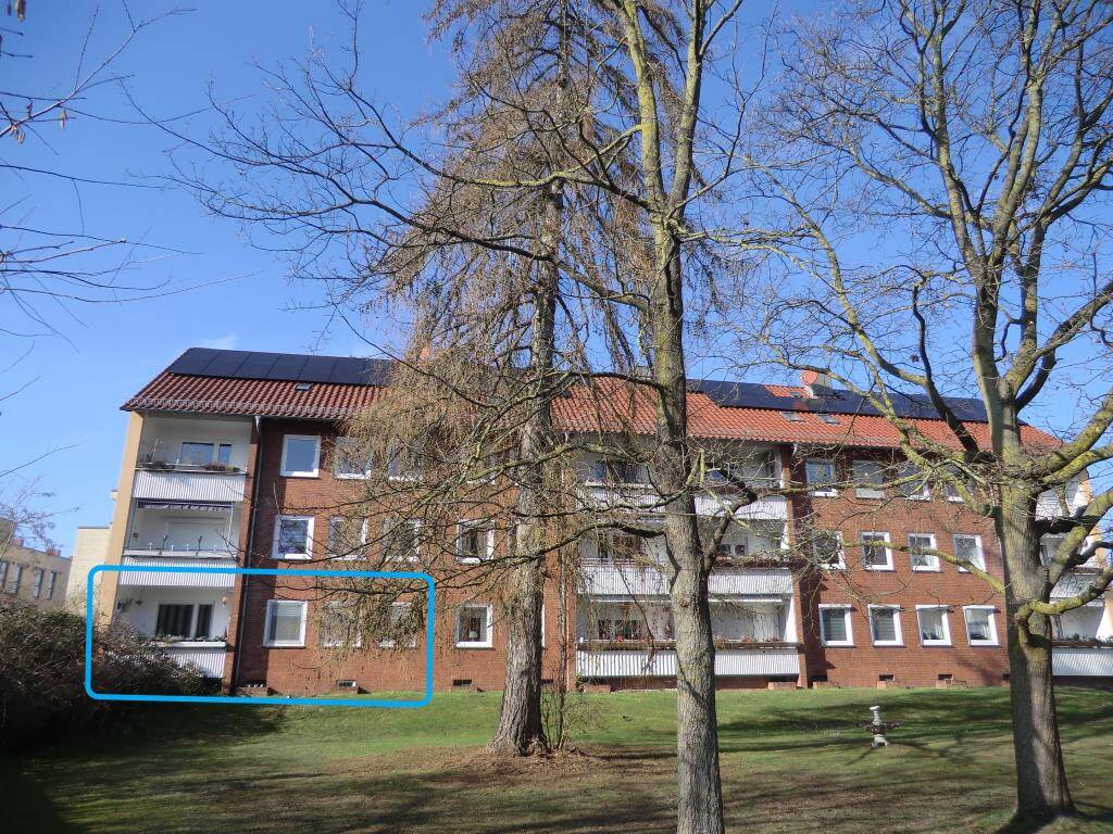 Interessante Anlageoption in Bremen-Walle: vermietete 3,5-Zi-EG-Whg mit Balkon