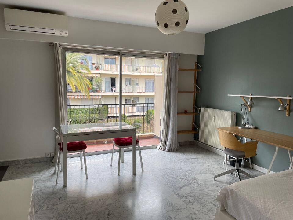 Appartement 1 pièce 30 m² · à Nice · 30 m² · 840 €/mois
