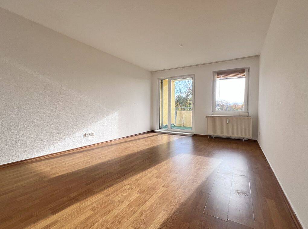 Stilvolle 2-Zimmer-Wohnung mit Fahrstuhl und Tiefgaragenplatz in ruhiger Wohnlage – Bremen – Bild 1 von 9