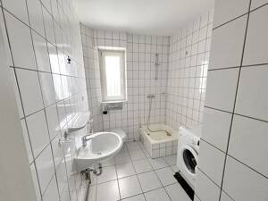 Bezugsfreie 2-Zimmer-Eigentumswohnung mit Balkon am Allee-Center Remscheid – 42853 Remscheid – Vorschaubild 6