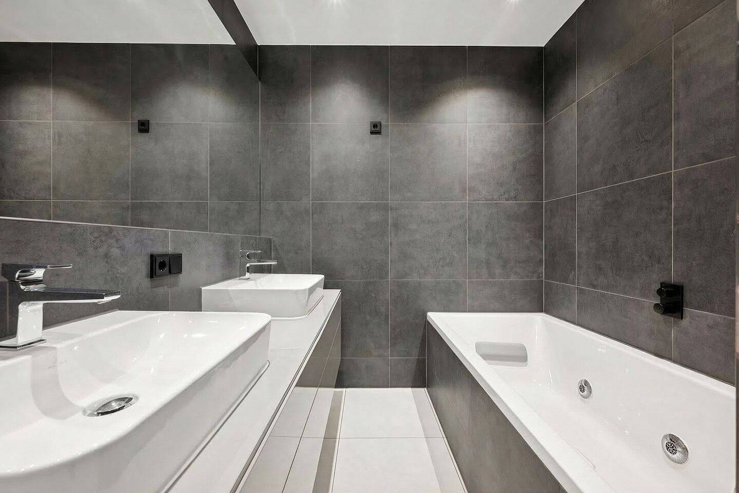 Designwohnung mit Aufzug und zwei Loggien in Charlottenburg – Berlin – Vorschaubild 7