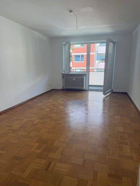 1-Zimmer-Wohnung mit Balkon