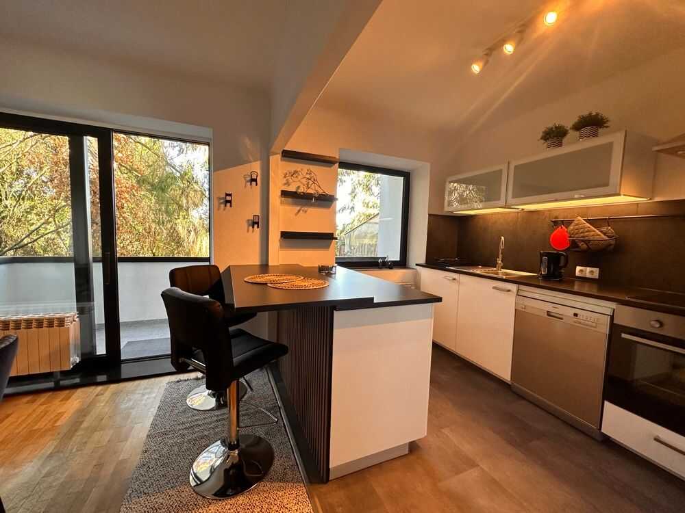 Attraktive neu eingerichtete Wohnung in Alt-Saarbrücken – Saarbrücken – Vorschaubild 9