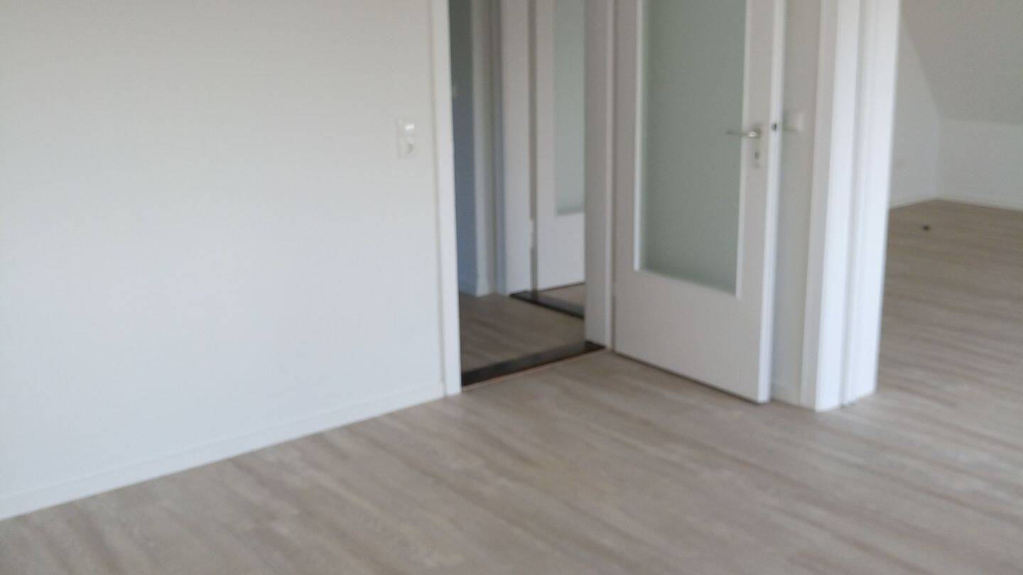 Seltene Gelegenheit: Schöne 6-Zimmer-Wohnung nahe Südsee in ruhiger Lage – Braunschweig – Vorschaubild 5