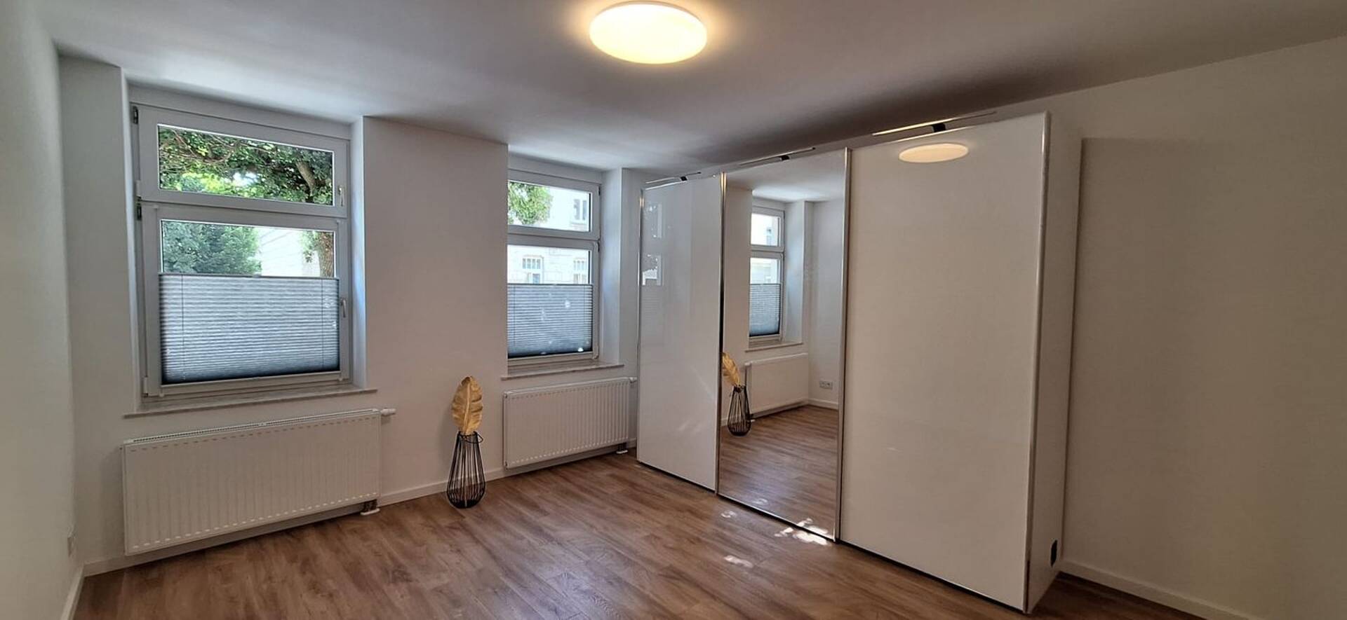 Erdgeschosswohnung in 08058 Zwickau mit 107 m² kaufen