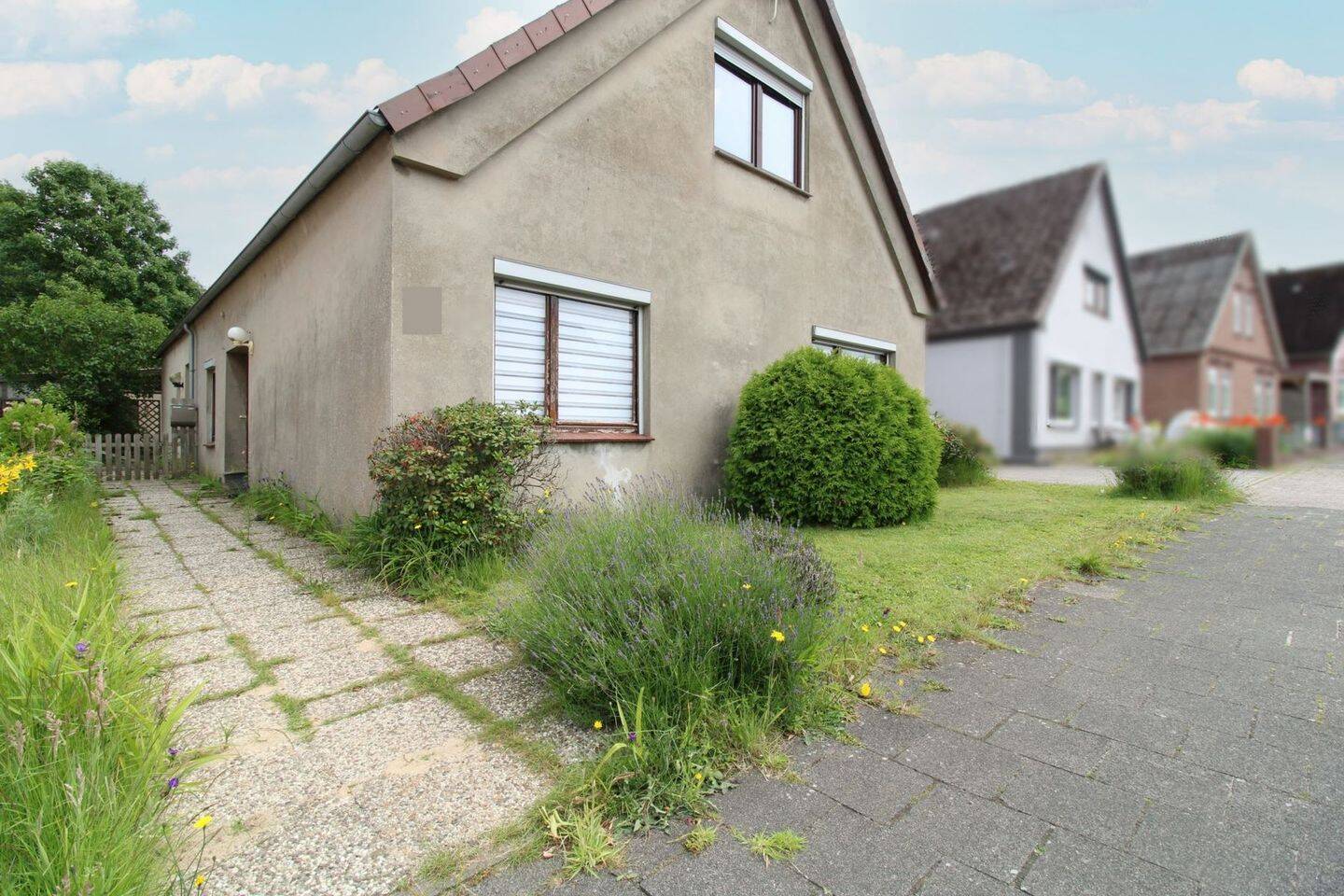Ein Zuhause für Visionäre - Einfamilienhaus mit Einliegerwohnung und großem Gestaltungsspielraum