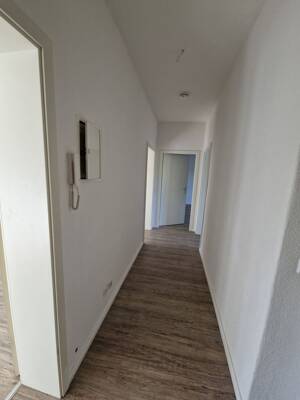 Heiße TAGE - Cooler DEAL: Die ersten beiden Kaltmieten übernehmen wir* – 39114 Magdeburg – Vorschaubild 2