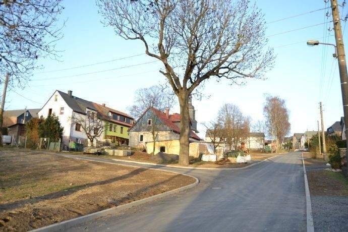 Einfamilienhaus mit Nebenräumen, großer Scheune, Nebengebäude und einer Gartenlandschaft mit vielen Möglichkeiten - Reitzengeschwenda – Drognitz – Vorschaubild 5