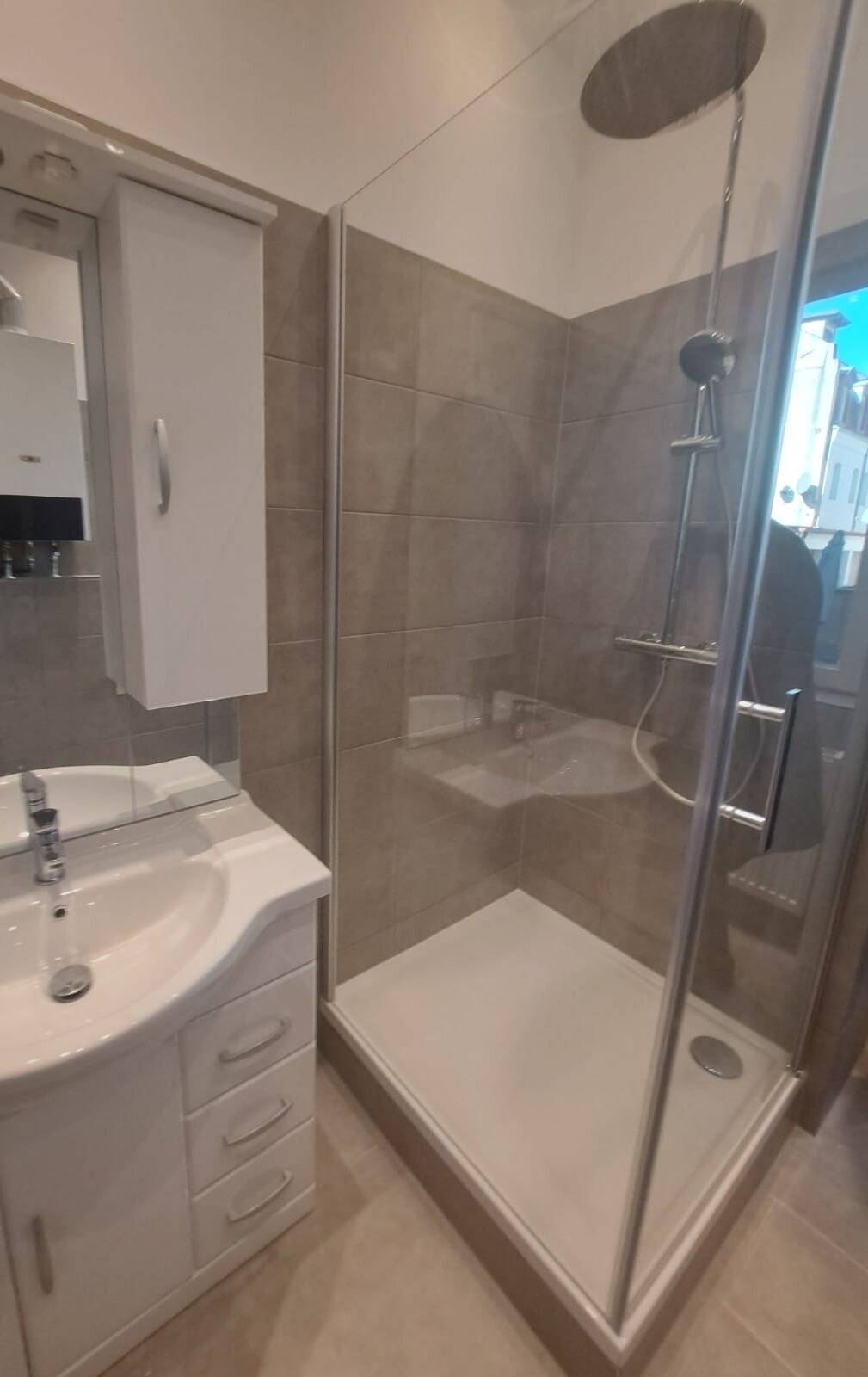 Attraktive 2-Zimmer-Wohnung in Nürnberg-Seeleinsbühl – Erstbezug nach Sanierung, Top-Lage nahe U-Bahn & Admiracenter – Nürnberg – Vorschaubild 3