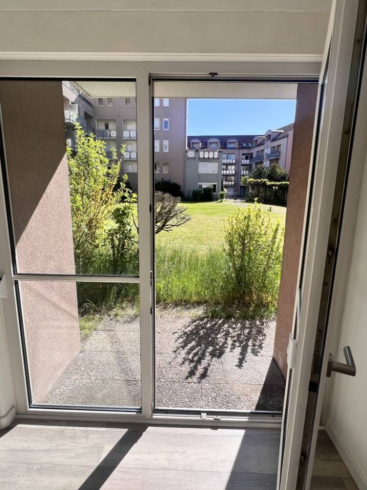 Renoviertes City- Apartment mit Terrasse ... – Nürnberg – Vorschaubild 2