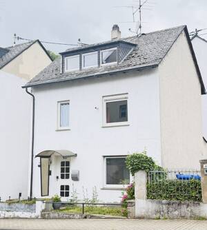 Gemütliches Einfamilienhaus mit Garten und vielseitigem Entwicklungspotenzial – 56077 Koblenz – Vorschaubild 2