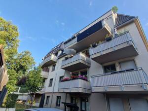 Neubau! 2. Bezug! Moderne 3.RW. mit Balkon, Wanne + Dusche, Fußbodenhzg. u.v.m. zu vermieten! – 1129 Dresden – Vorschaubild 2